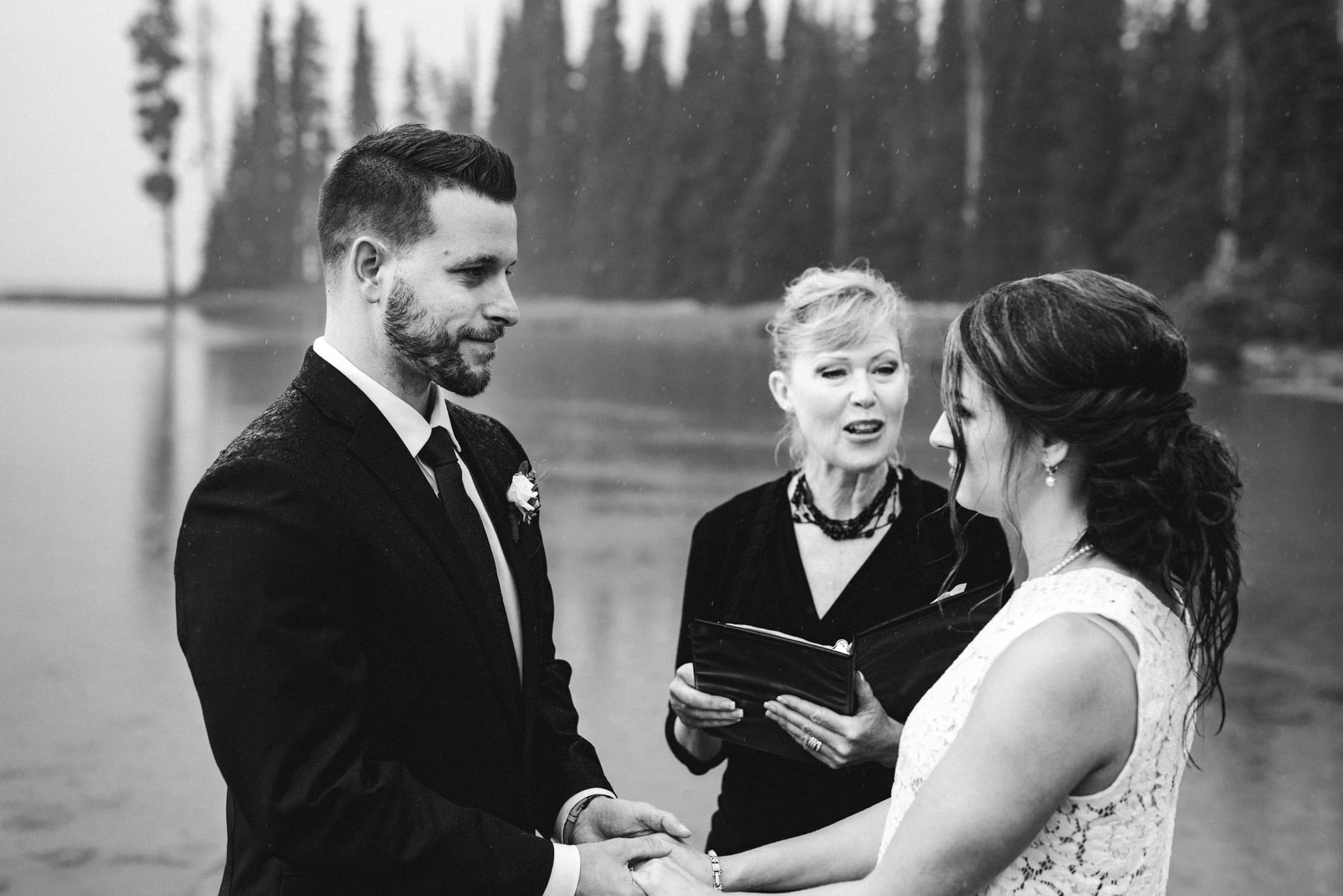 Bend Oregon Elopement Wedding Best Locations 