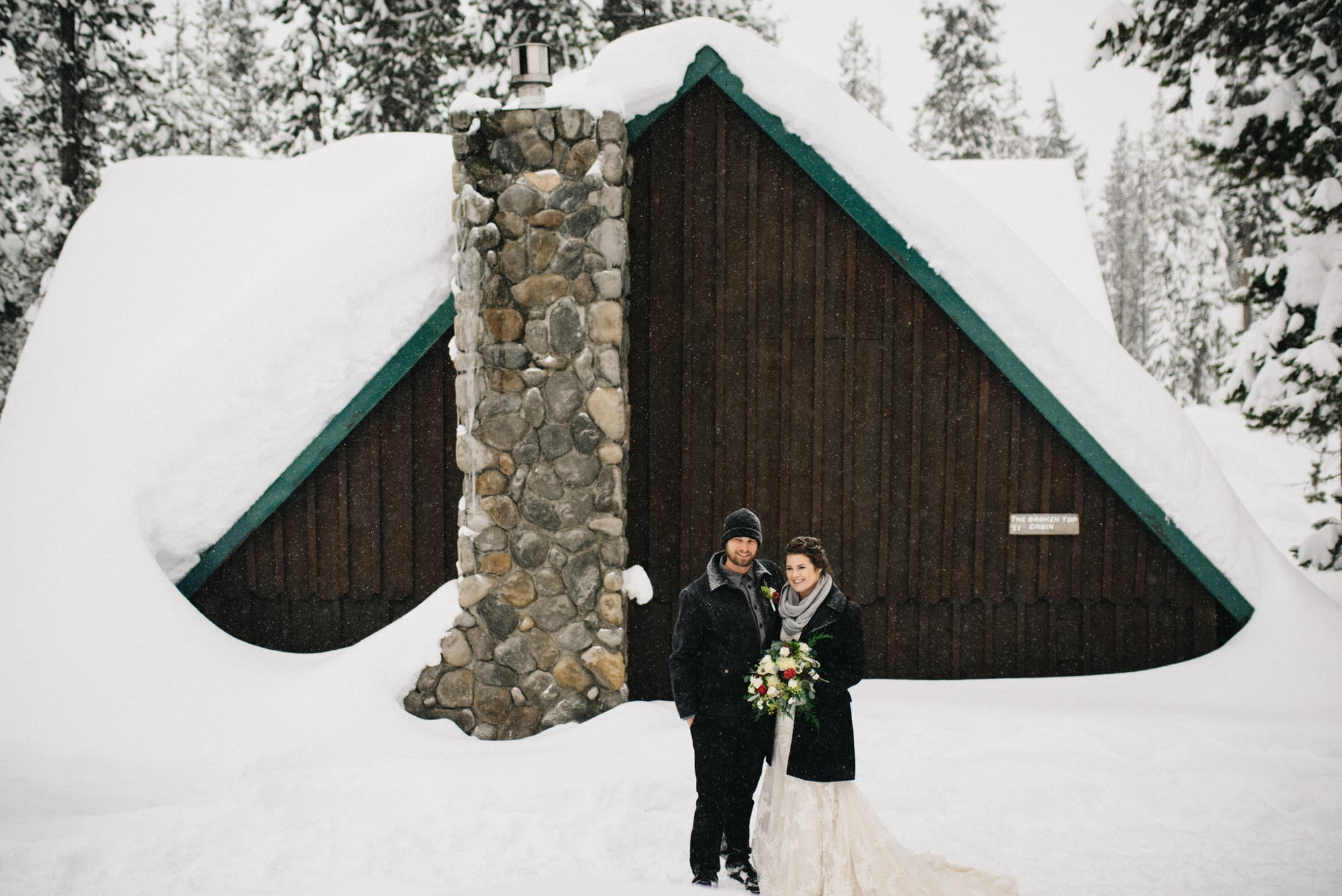 Small Elk Lake Resort Winter Wedding Bend Oregon 
