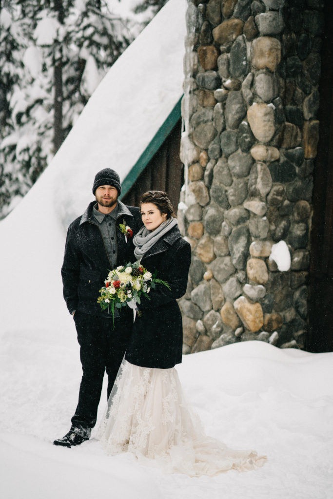 Small Elk Lake Resort Winter Wedding Bend Oregon 