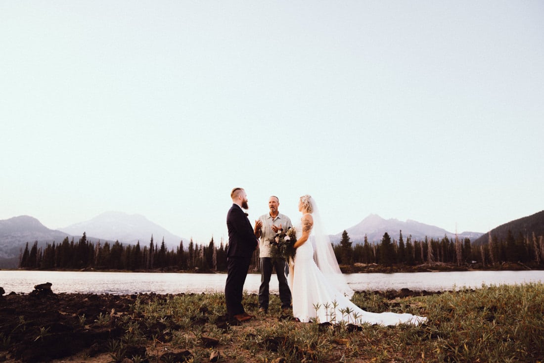 Bend Oregon Elopement Ceremony